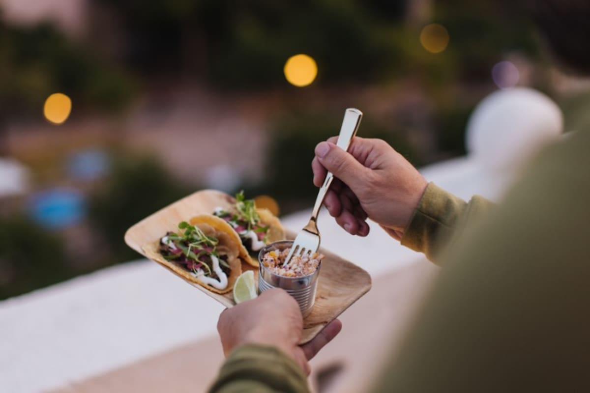 Los asistentes podrán disfrutar de platillos y bebidas de diferentes puestos