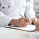 Dan consultas médicas a miles de migrantes