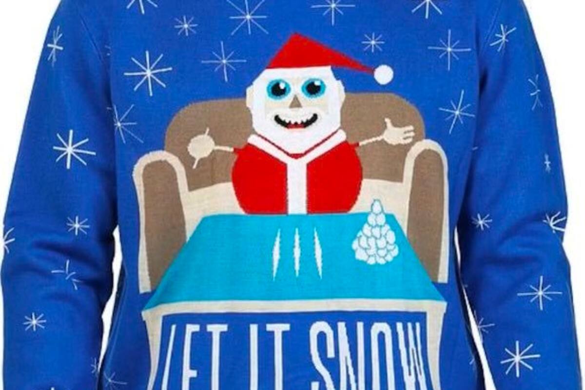 Walmart pide disculpas, retira suéteres de Santa con droga y en poses sexuales