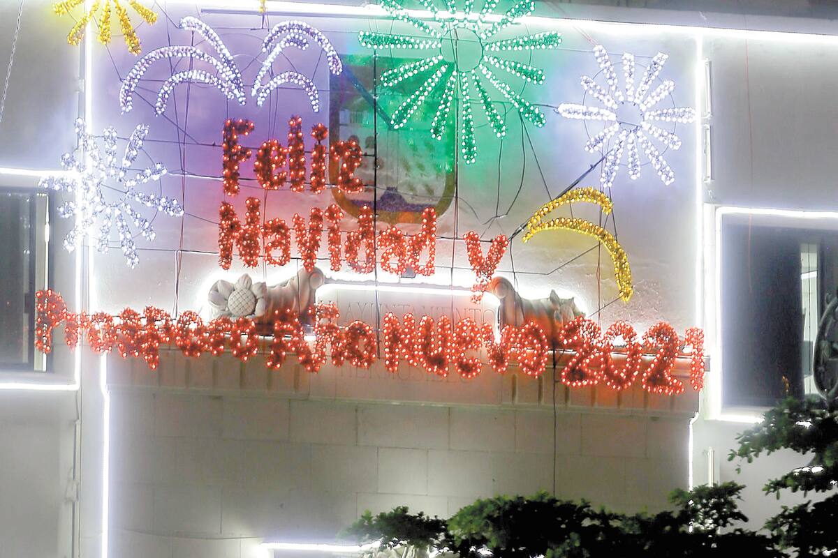 Visten a Hermosillo de Navidad con 613 adornos luminosos