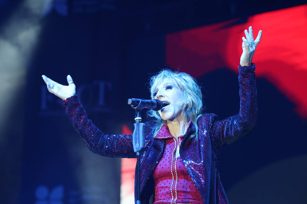 Ana Torroja lleva al FAOT a un “viaje” musical