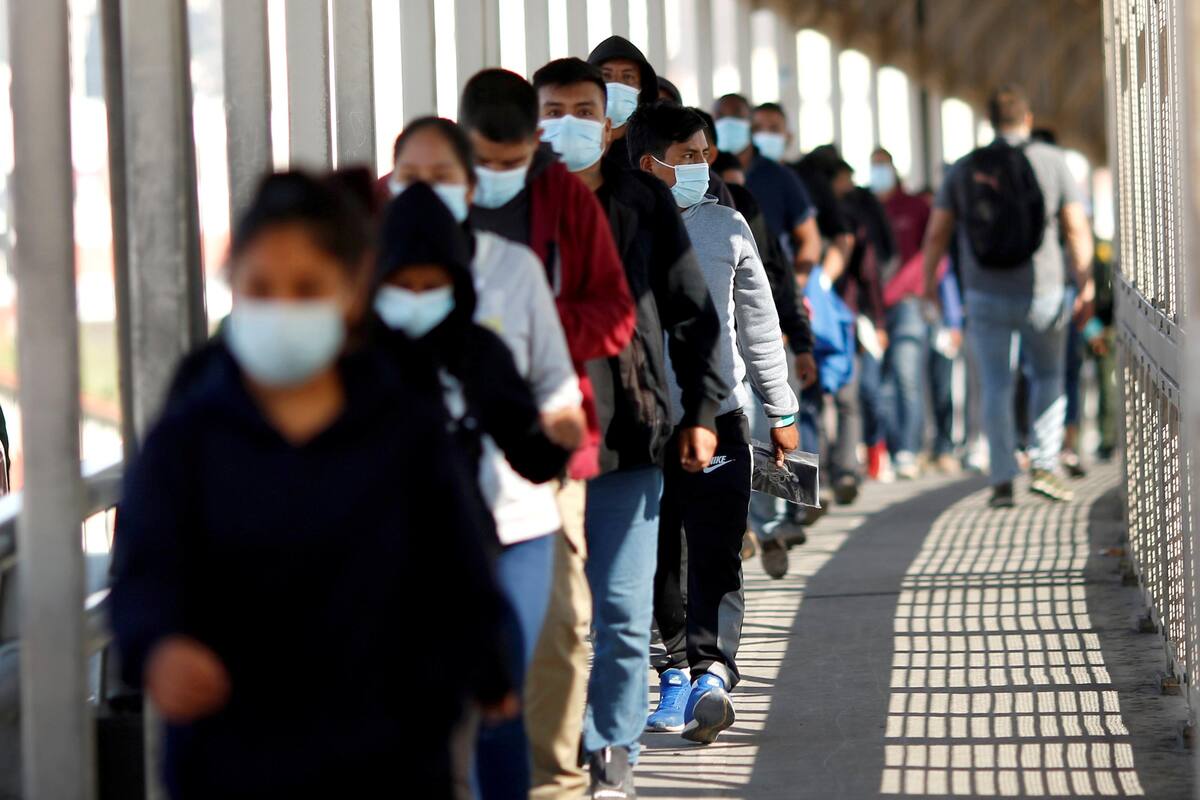 EU aceptará viajeros con vacunas mixtas contra Covid