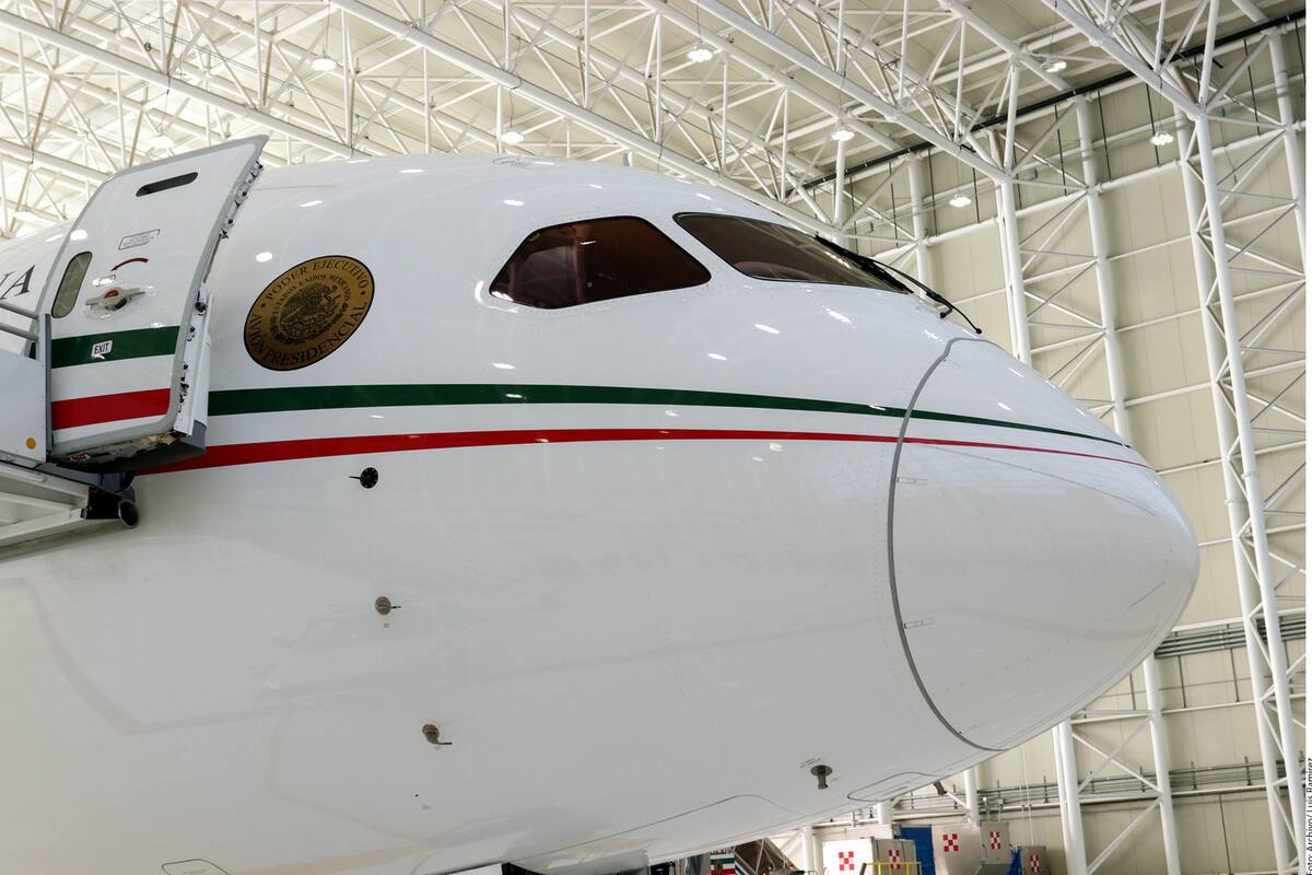 Lujos dificultan venta de avión presidencial: Fabrizio Feliciani