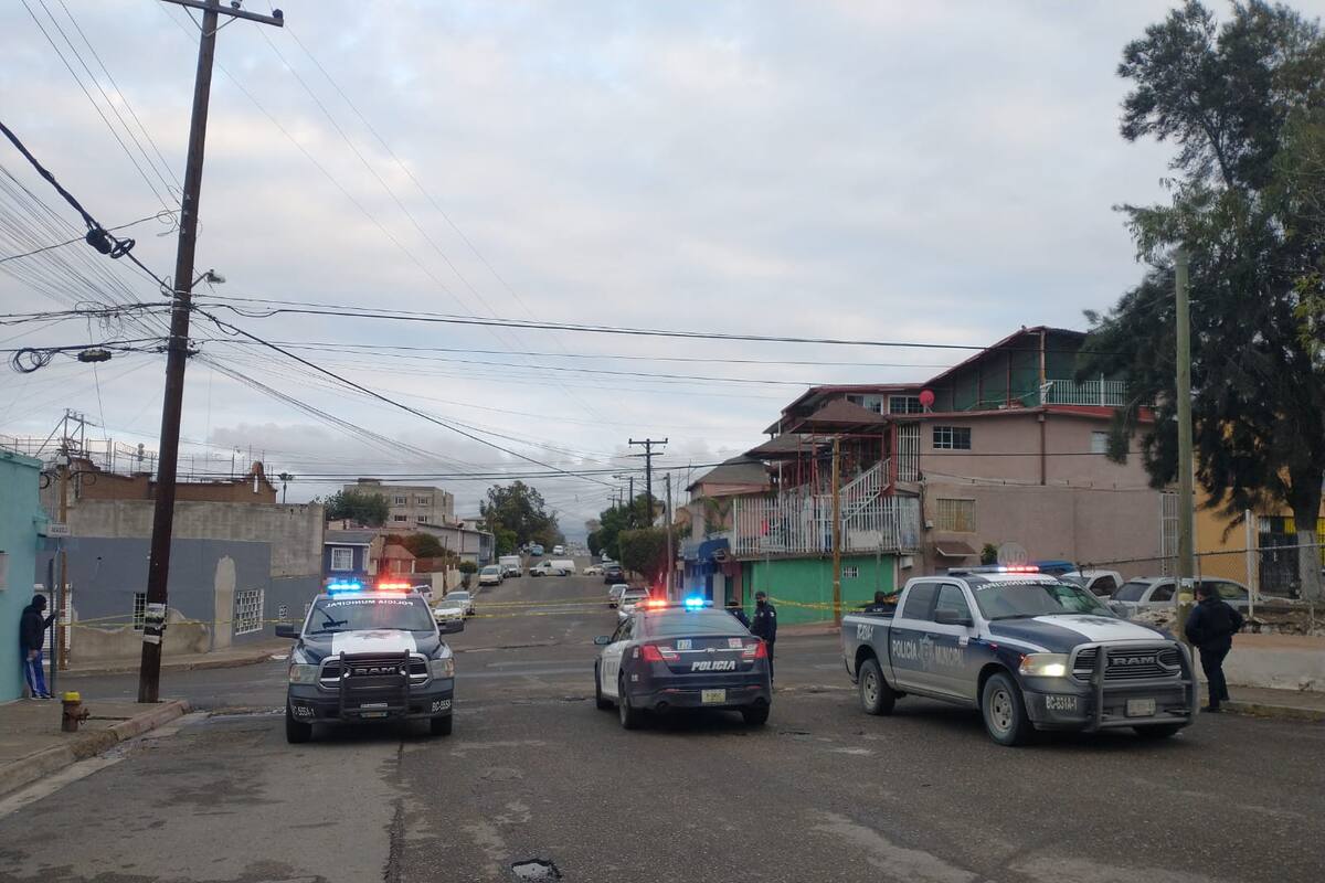 Lesionan a policía en Zona Centro con arma de fuego