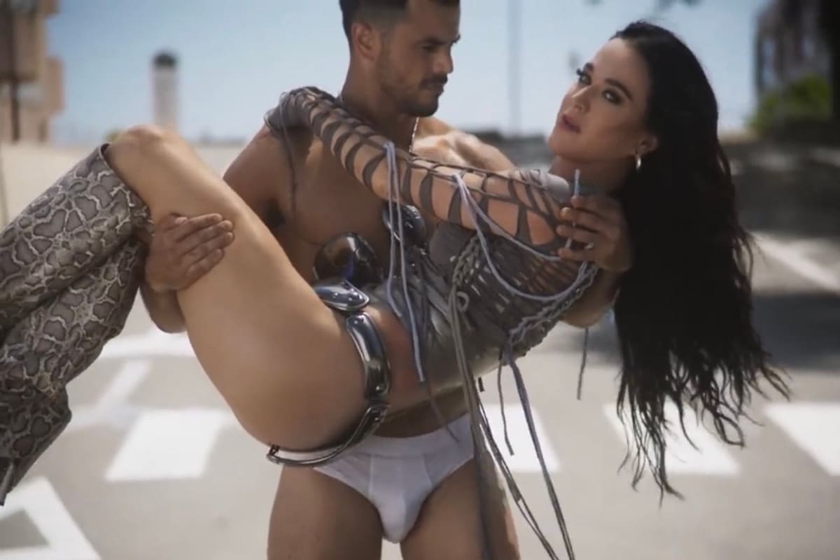 Katy Perry lanza nuevo sencillo “I’m His, He’s Mine” junto a Doechii