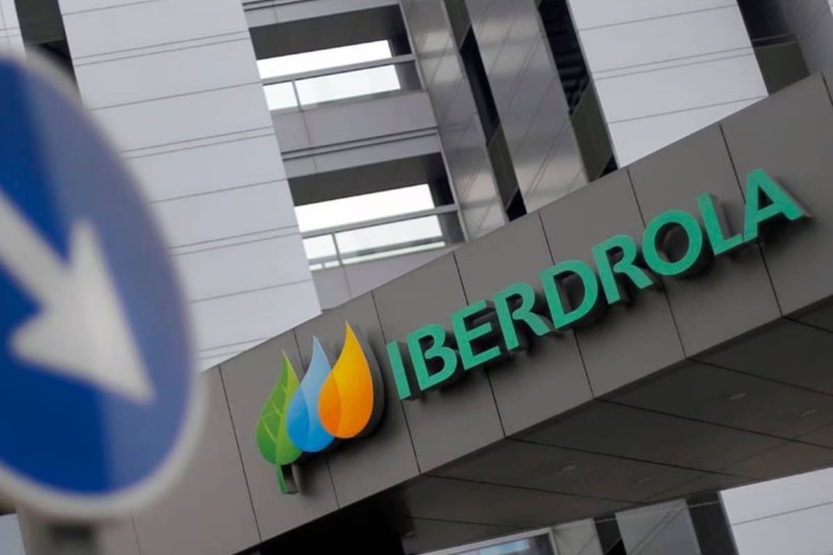 Gobierno mexicano concreta compra de 13 plantas de Iberdrola por 6 mil 200 millones de dólares