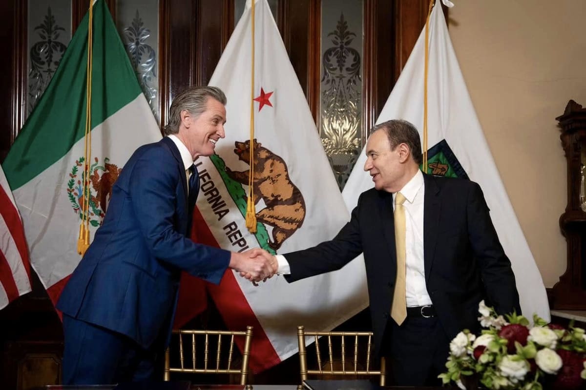 Alfonso Durazo firma acuerdo con California para impulsar energías limpias