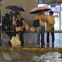 ¿Tu casa se está inundando o te quedaste sin luz por la lluvia? Esto debes hacer de inmediato y así puedes reportar una falla a CFE