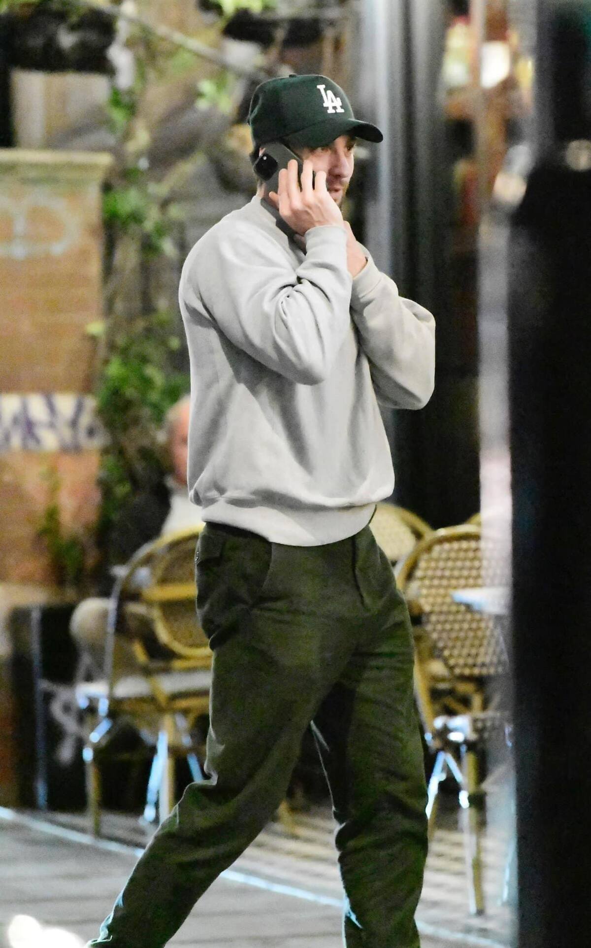 Aaron Taylor-Johnson fue visto sin su anillo de matrimonio