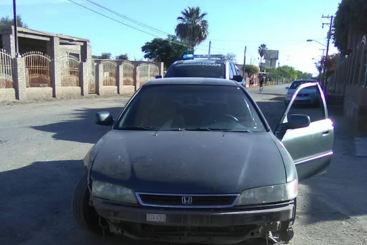 Auto robado en SLRC es hallado en el Valle de Mexicali