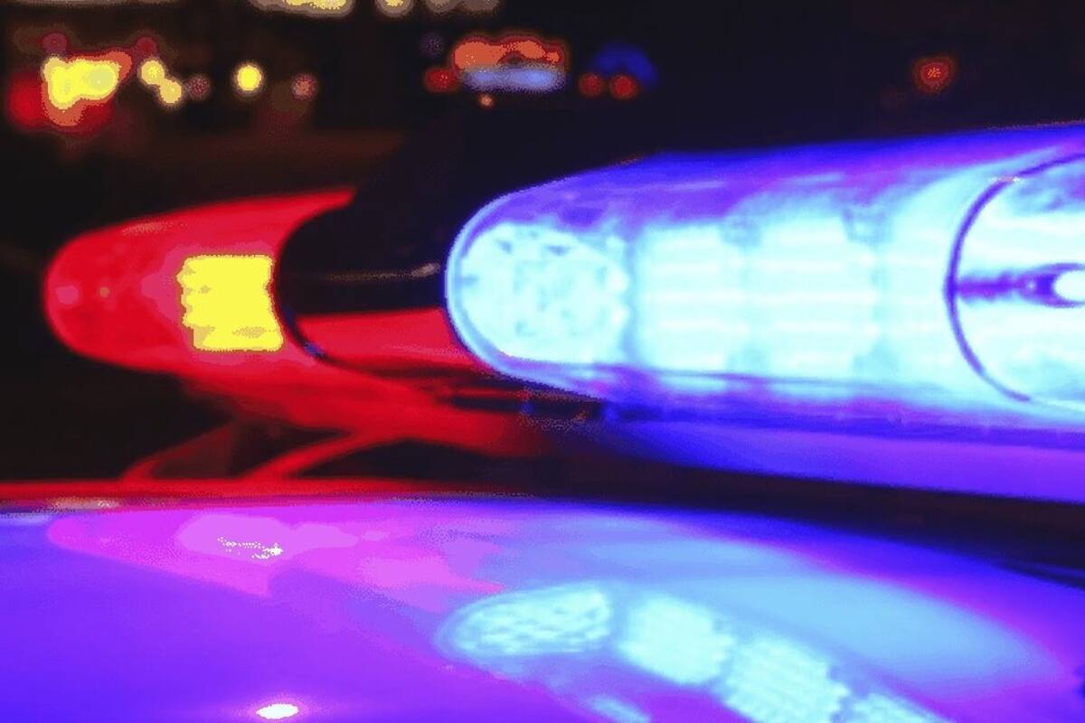 Muere mujer tras volcadura en carretera San Felipe