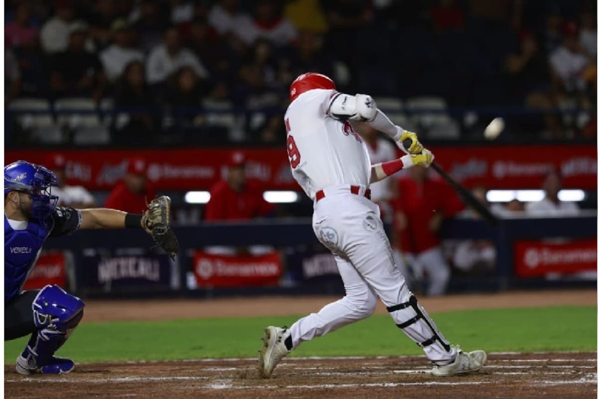 ¡Remontada épica! Águilas de Mexicali vence 9-8 a Yaquis con hit de Yadir Drake
