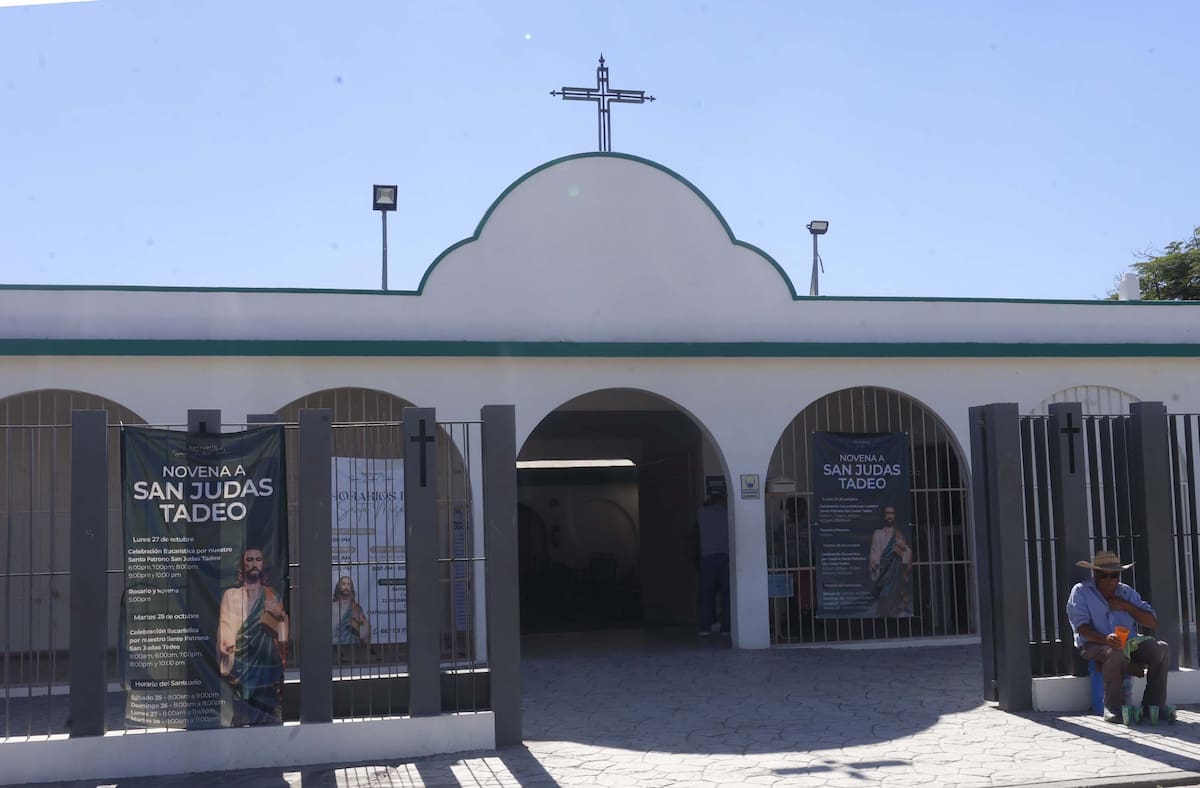El Santuario de San Judas Tadeo permanecerá abierto hoy, víspera del santo, hasta las 11:45 de la noche. FOTO: TEODORO BORBÓN