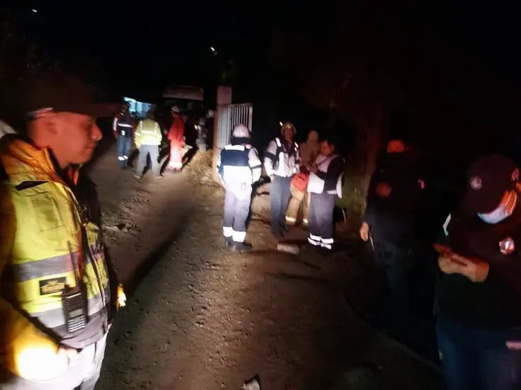 Madre y sus dos hijos de 7 y 11 años mueren calcinados en incendio en Durango