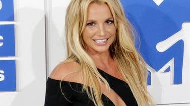 Britney Spears exige a su hermana que deje de nombrarla para vender su libro