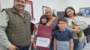 Enid Pinelli del Moral fue la ganadora del primer lugar del Concurso Infantil de Carteles sobre el Cuidado del Agua de CIAD Hermosillo