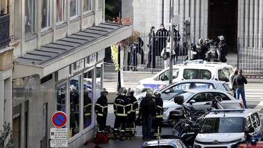 Tercer atentado en Francia en poco más del mes; ataque con arma blanca en iglesia con 3 muertos