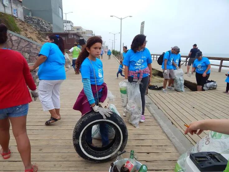 Invitan a jornada de limpieza de playas 