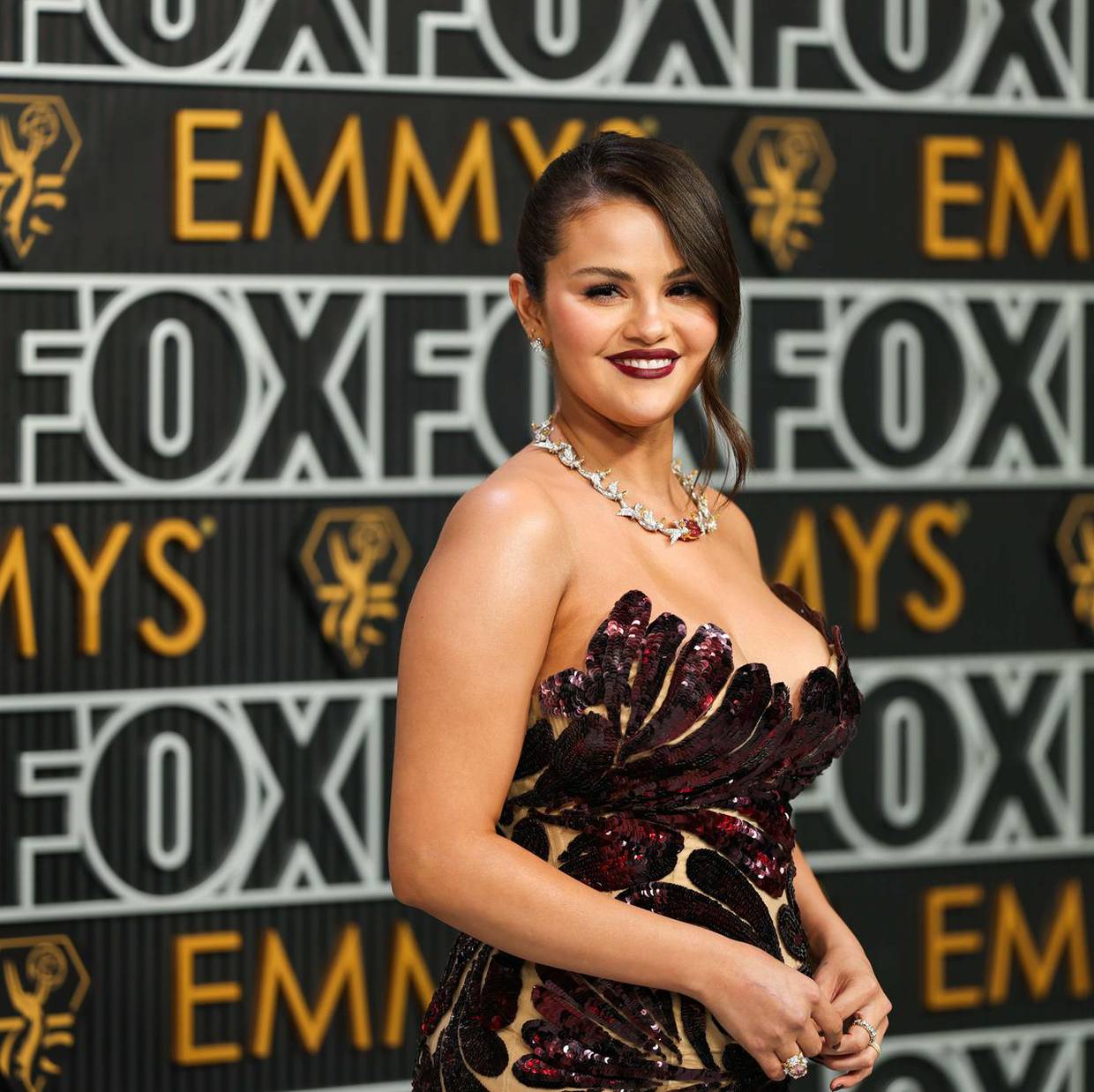 Selena Gomez en los Premios Emmys 2024