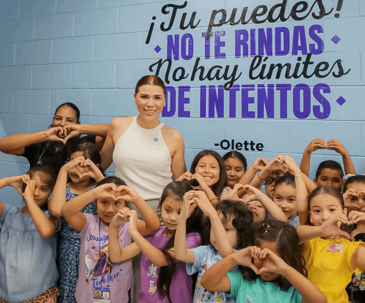 Invita gobernadora Marina del Pilar a celebrar Día de la niñez a bordo del tren turístico