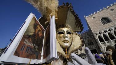 FOTOS: Carnaval de Venecia rinde homenaje a Marco Polo a 700 años de su muerte