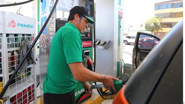 Gasolina en Sonora: En SLRC abre 60% de gasolineras que habían cerrado por falta de producto