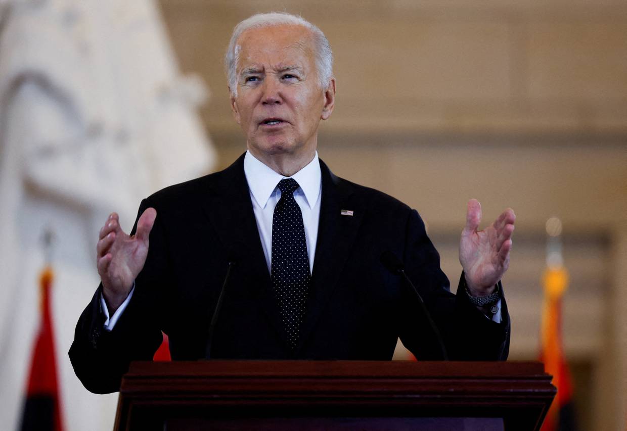 FOTO DE ARCHIVO. El presidente de Estados Unidos, Joe Biden, emite un discurso en el Museo de la Memoria del Holocausto en el Capitolio, en Washington. Mayo 7, 2024. REUTERS/Evelyn Hockstein