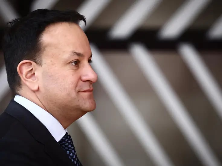 Primer ministro irlandés dimite de su cargo 