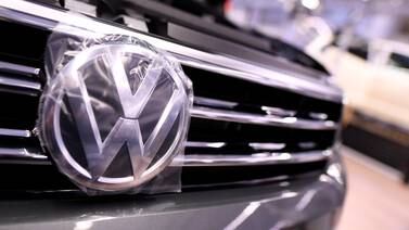 Volkswagen México extenderá paro en producción Jetta por escasez semiconductores, dice el sindicato