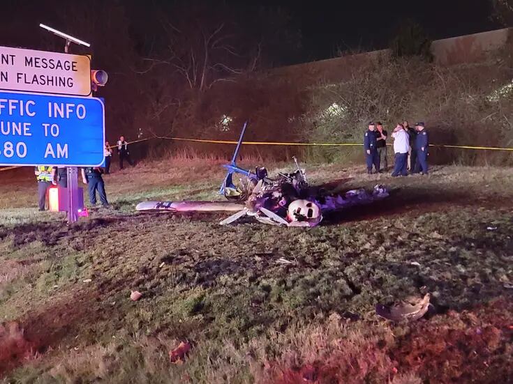 VIDEO: Avioneta se estrella cerca de autopista en Tennessee y deja 5 muertos, inlcuidos 3 niños a bordo